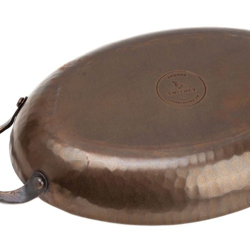 Farmhouse Oval Roaster by Smithey Ironware 6 40890.1601932837.1000.1000